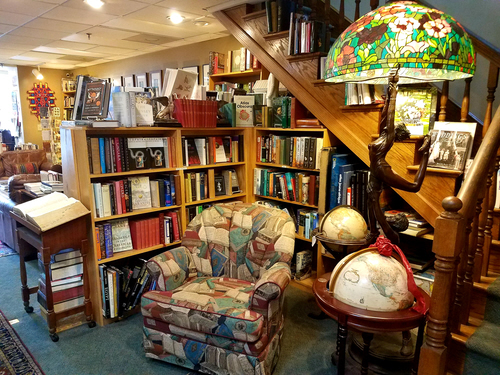 20180825_064307 Landmark Booksellers Frankfort TN small