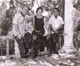 HVM, Mary, Timothy Xmas 1966 - Kenneth Fields